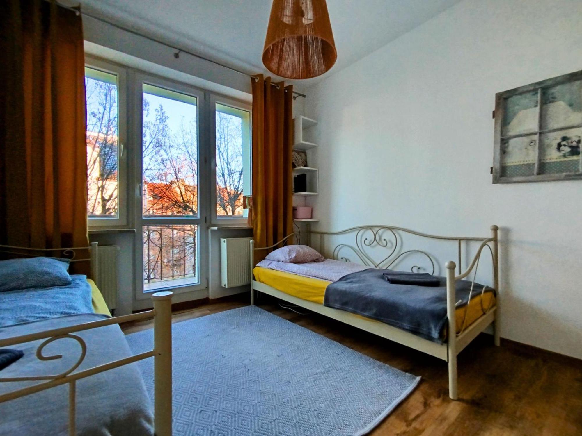 Apartament Z Ogrodem W Sercu Torunia Exteriör bild