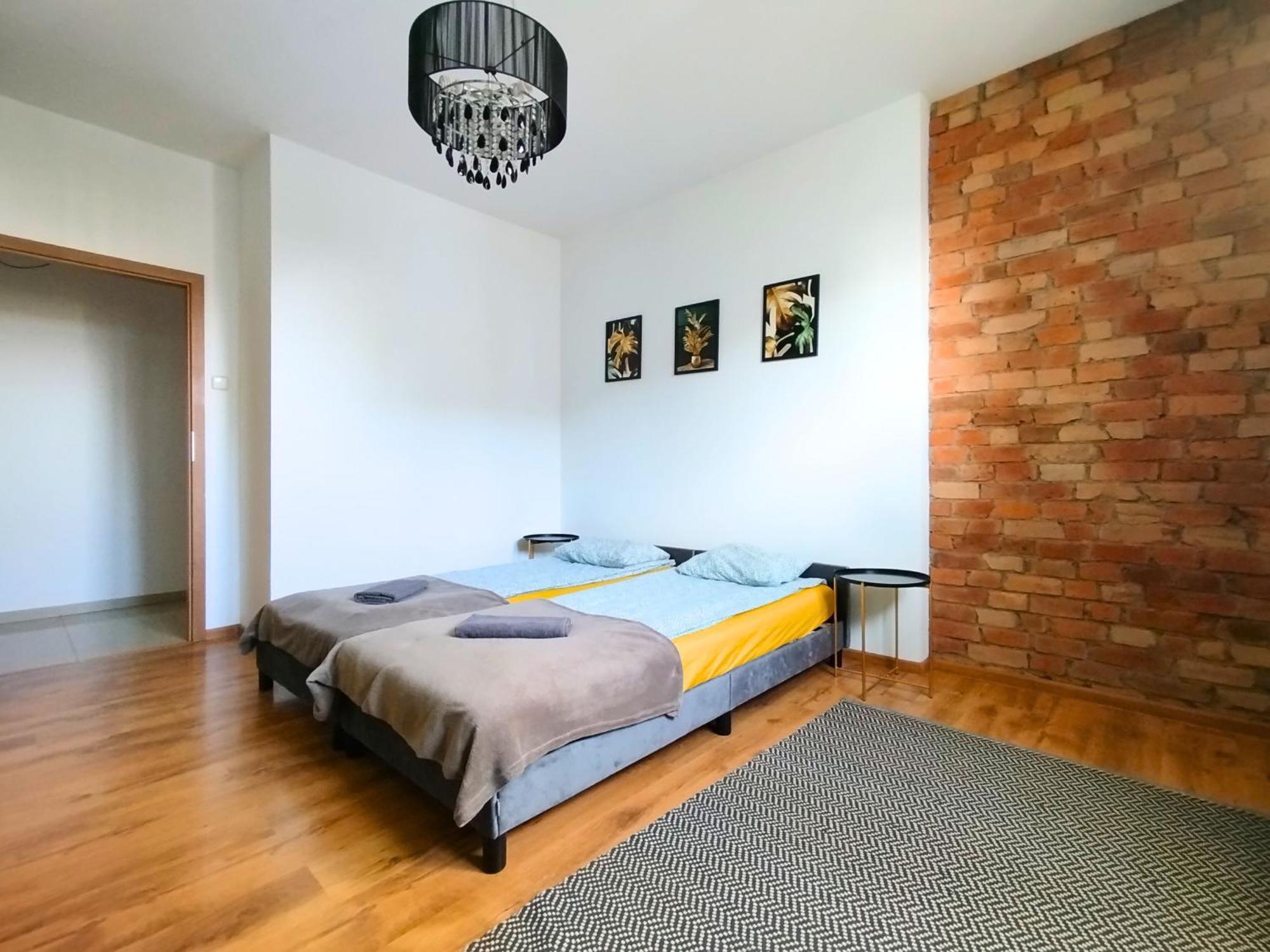 Apartament Z Ogrodem W Sercu Torunia Exteriör bild