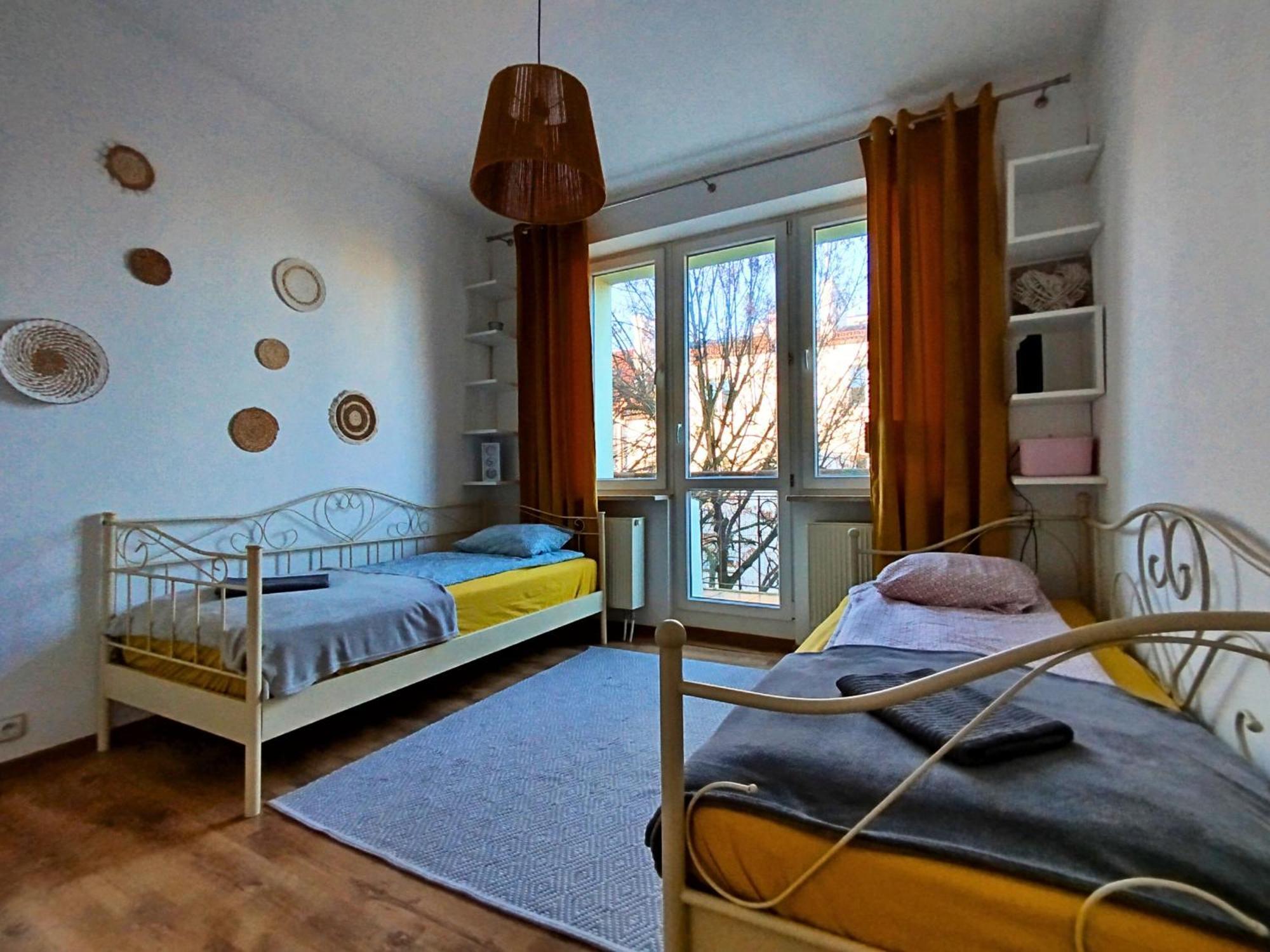 Apartament Z Ogrodem W Sercu Torunia Exteriör bild