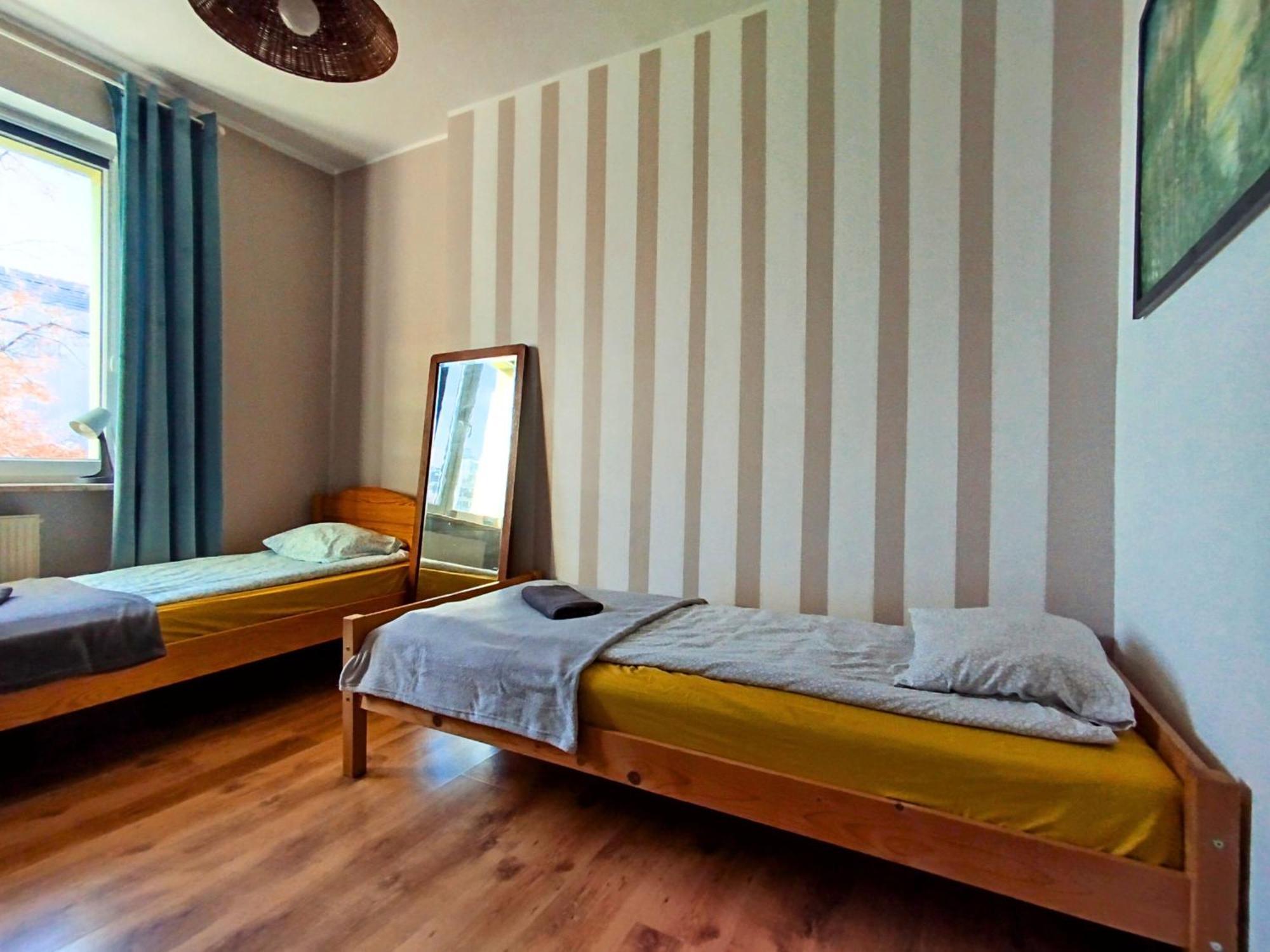 Apartament Z Ogrodem W Sercu Torunia Exteriör bild
